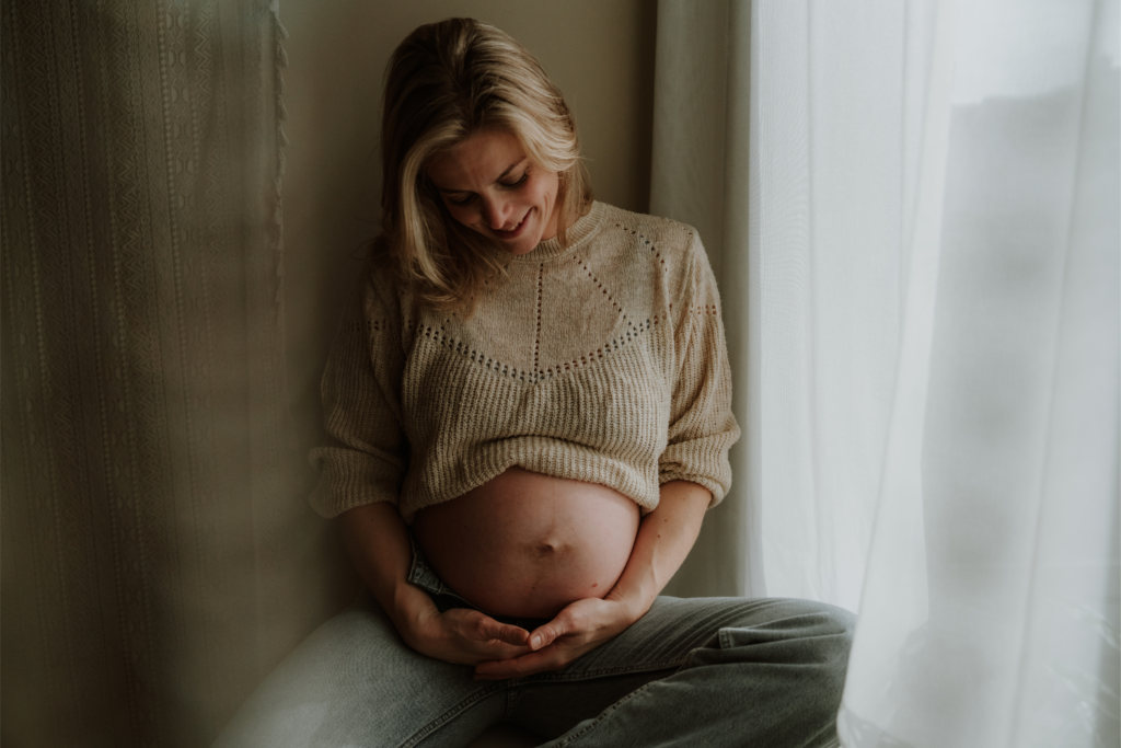 zwangerschapsshoot arnhem nijmegen lieke van mil fotografie