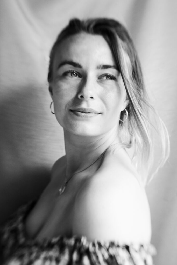 Empowerment fotoshoot vrouw portret lieke van mil fotografie nijmegen arnhem