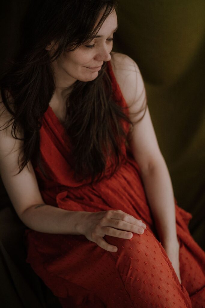 Empowerment fotoshoot vrouw portret lieke van mil fotografie nijmegen arnhem zelfvertrouwen