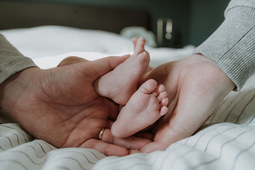 Newborn Fotoshoot aan huis Baby fotosessie Nijmegen Arnhem lifestyle pasgeboren baby